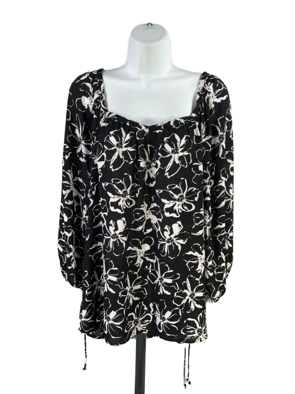 Banana Republic Women's Black/White Semi-Sheer Floral 3/4 Sleeve Blouse - L