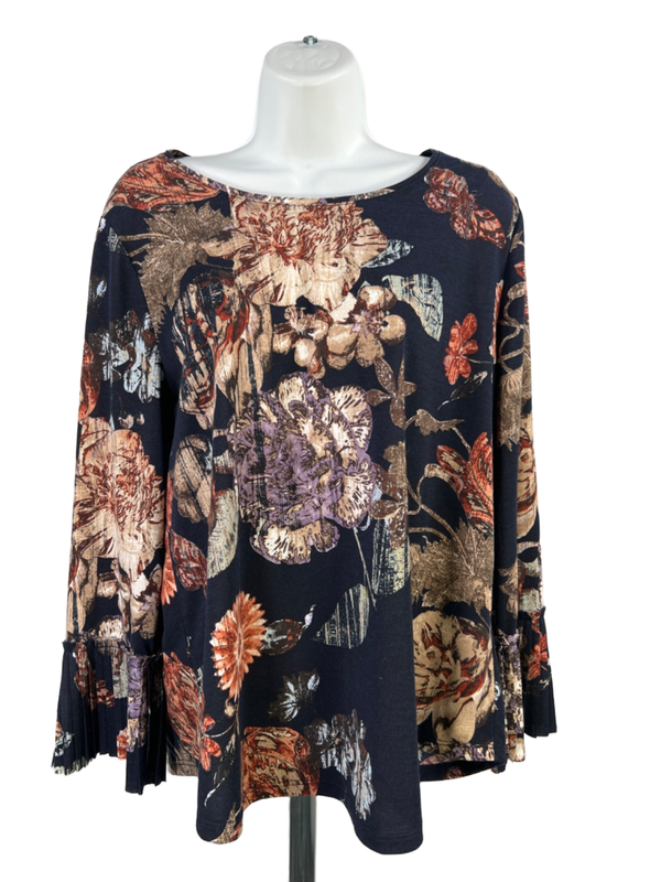 Chico's Women's Blue Floral 3/4 Pleated Bell Sleeve Blouse - 1/US M