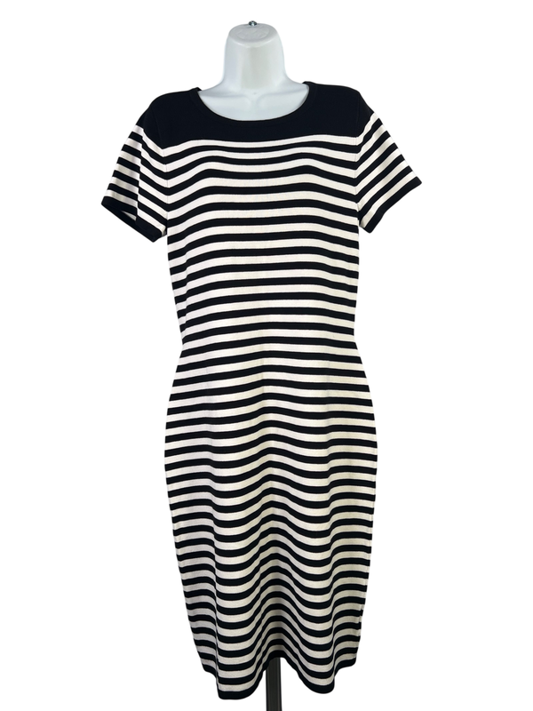 Torrid Women's Black/White Striped Sweater Knit Shift Dress - 0 Plus