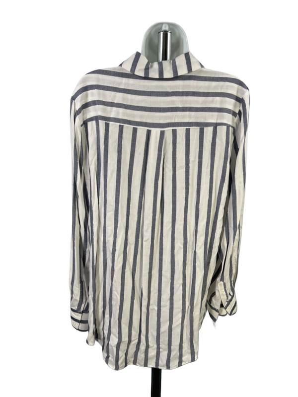 INC International Concepts Women's White/Blue Metallic Button Up Blouse - L image 2