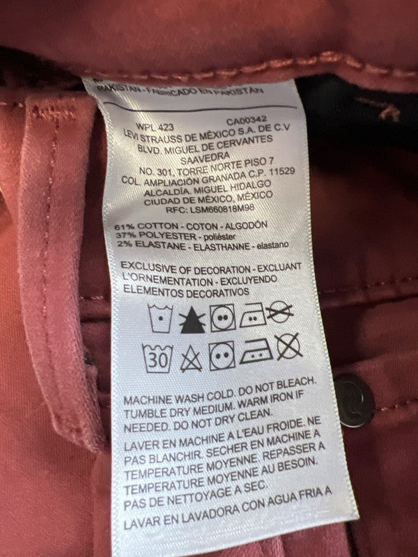 Denizen from Levi’s Women’s Red High Rise Super Skinny Jeans - 14 image 4