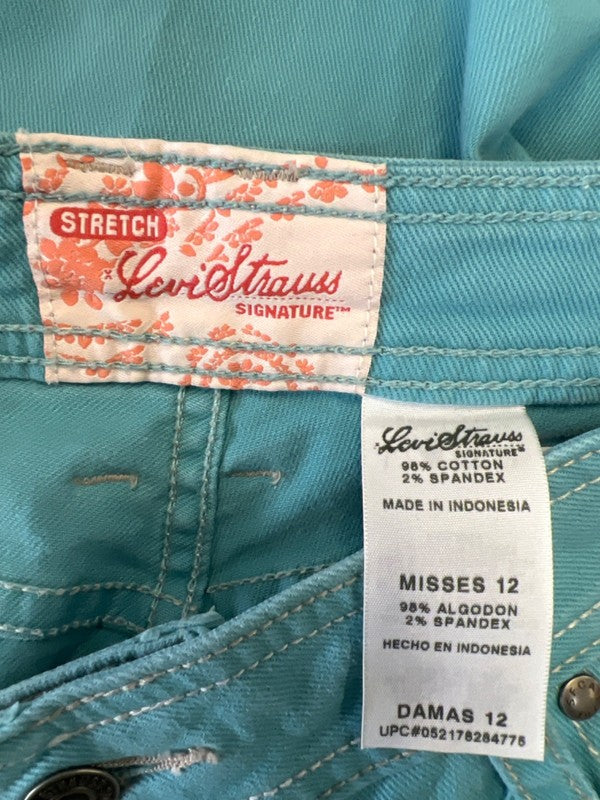 Levi Strauss Signature Women's Blue Denim Jean Shorts - 12 image 3