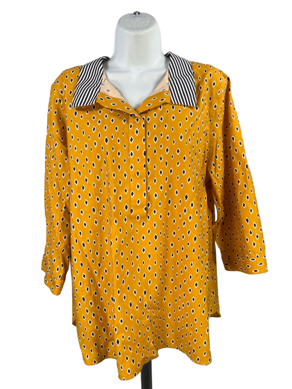 Chico's Women's Yellow/Gold 3/4 Sleeve V-Neck Pullover Blouse - 3/US 16