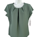 Liz Claiborne Women's Green Short Sleeve Pleated Front Blouse - M