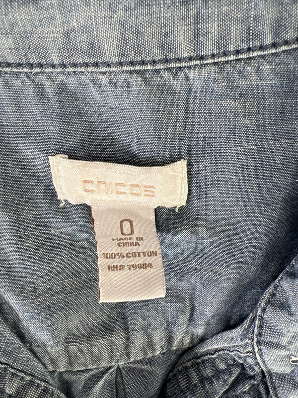 Chico’s Women’s Light Blue Chambray Button Up Top - 0/US S image 3