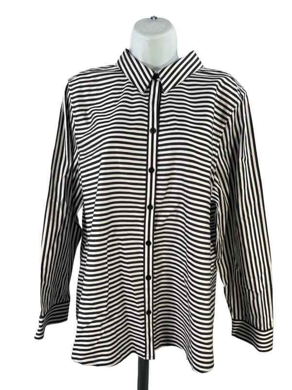 White House Black Market Women's Black/White Striped Button Up - 3/US XL