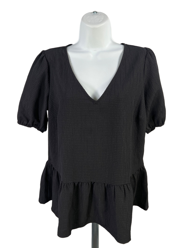 Nine West Women's Black V-Neck Short Sleeve Textured Peplum Blouse - M