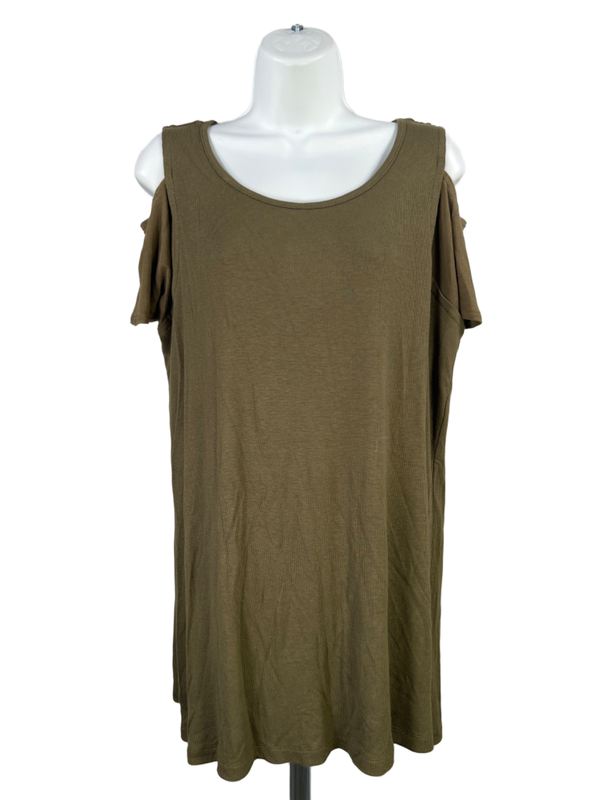 Avenue Women's Green Ribbed Cold Shoulder Short Sleeve Shirt - 14/16