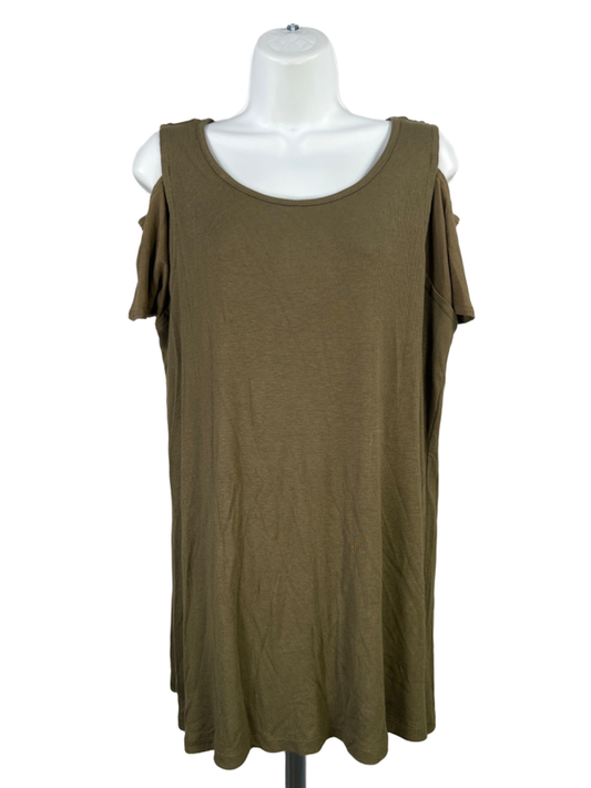 Avenue Women's Green Ribbed Cold Shoulder Short Sleeve Shirt - 14/16