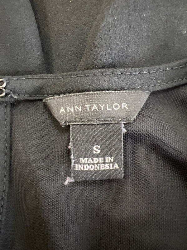 Ann Taylor Women's Black 3/4 Sleeve Pleated Front Blouse - S image 3