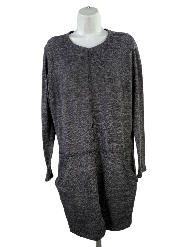 Athleta Women's Gray Destiny Technie Long Sleeve Knit Dress - M