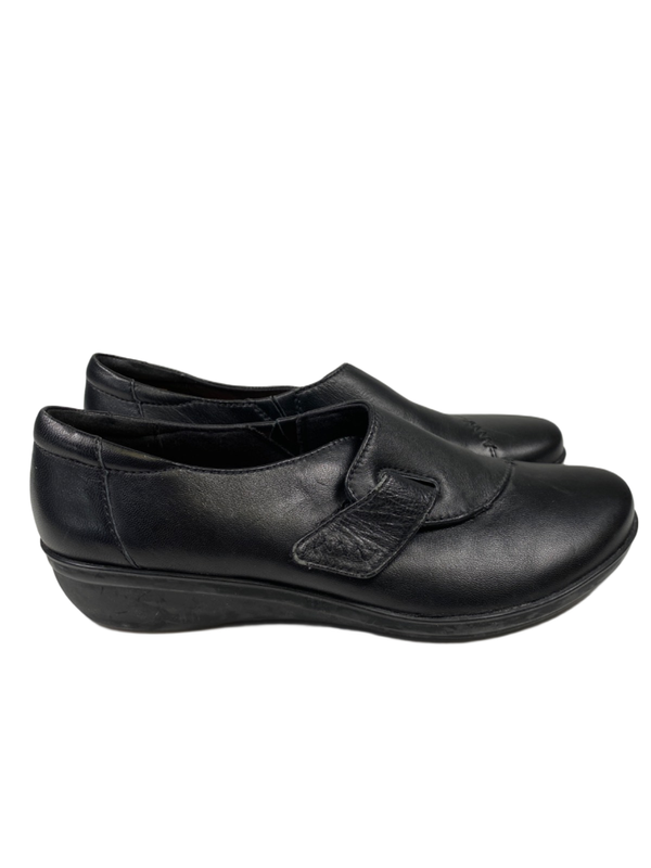 Clarks Women's Black Leather Soft Cushion Slip On Shoes - 7