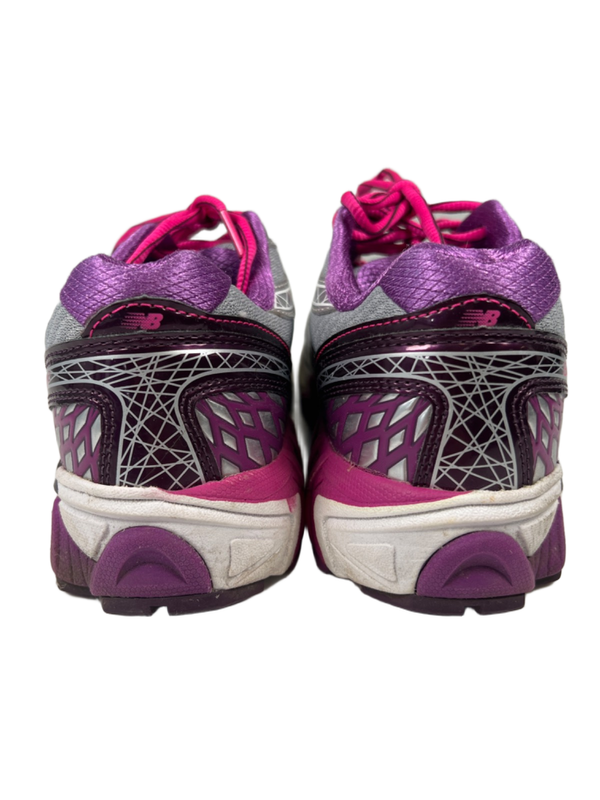 New Balance Women's Gray/Purple Lace Up B40v2 Running Shoes - 7.5 image 4