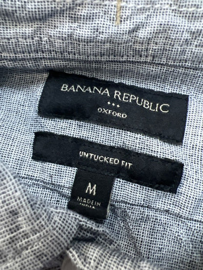 Banana Republic Men's Blue Oxford Untucked Fit Long Sleeve Button Up Shirt - XL image 3