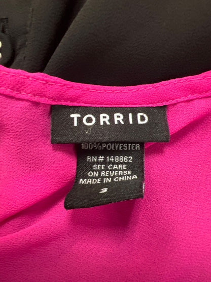 Torrid Women's Pink/Black Chiffon Sheer Button Back Short Sleeve Blouse - 3 Plus image 3