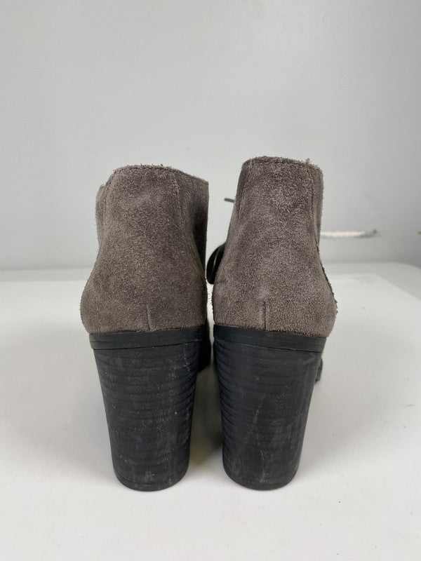 Franco Sarto Women’s Gray Suede Nashville Heeled Ankle Booties - 8.5 image 4