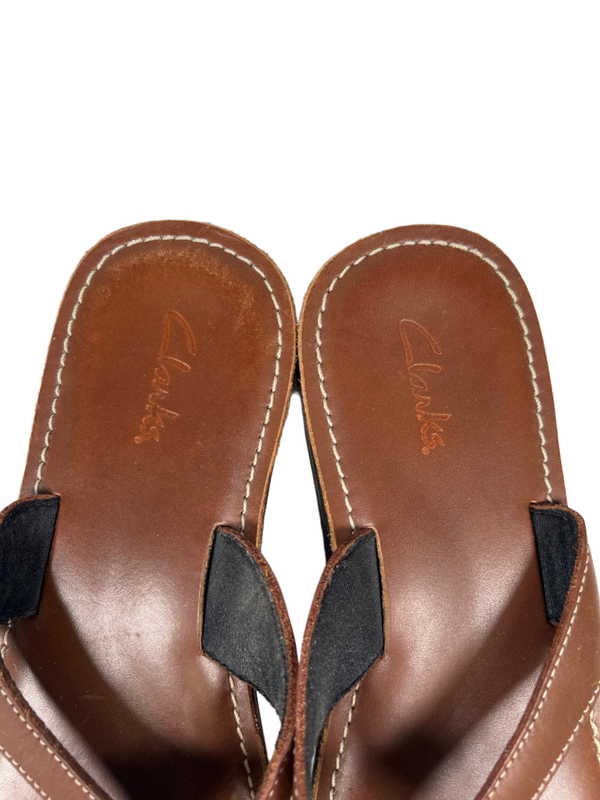 Clarks Women's Brown Leather Roxanna Toe-Post Flip-Flop Sandals - 10 image 3