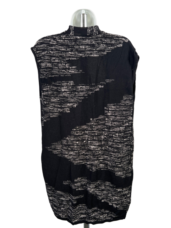 Chico's Women's Black/White Open Front Sleeveless Sweater Cardigan - 0/US 4 image 2