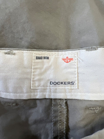 Dockers Men's Beige Flat Front Khaki Shorts - 36 image 3