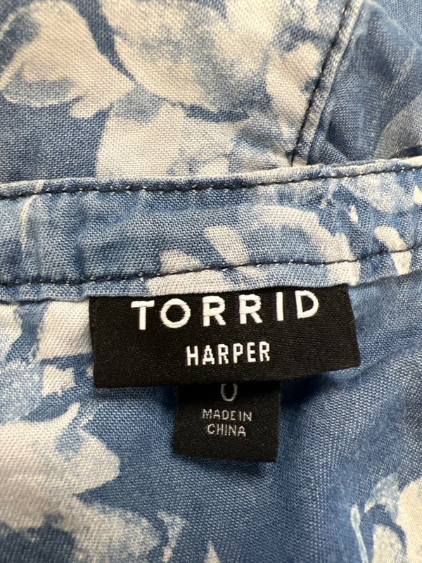 Torrid Harper Women's Blue Floral 3/4 Roll. Sleeve V-Neck Blouse - Plus 0 image 3
