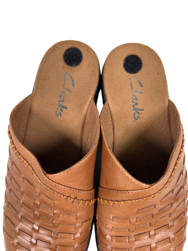 Clarks Women's Brown Leather Woven Slip On Mule Shoes - 7 image 3