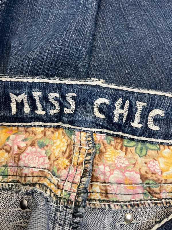 Miss Chic Women's/Juniors Medium Wash Rhinestone Cropped Denim Jeans - 3 image 3