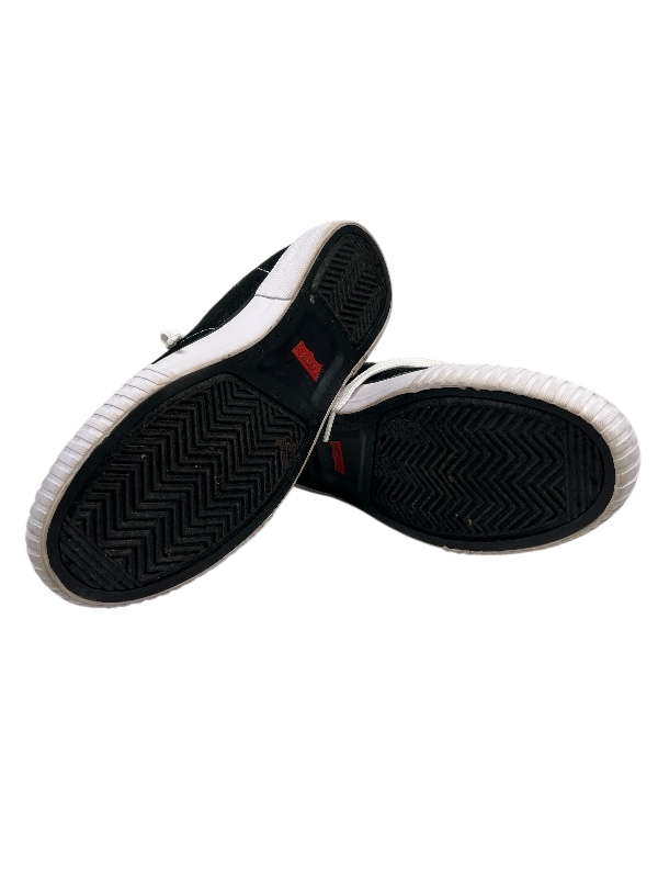 Levi's Men's Black Canvas Lace Up Sneakers - 9 image 7
