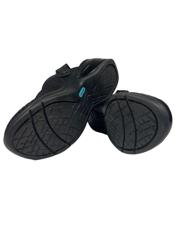Bzees Women's Black Kitty Slingback Comfort Walking Clogs - 7.5 image 7