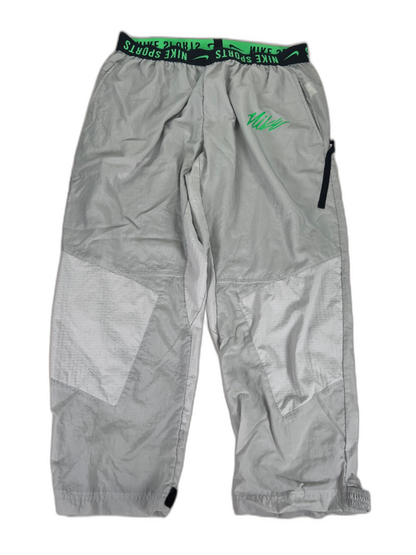 Nike Sportswear Men's Gray/Green Clash Woven Cropped Training Pants - L