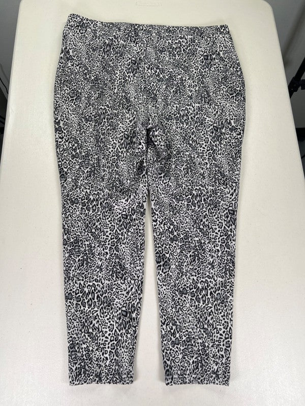 Chico's Women's Gray/Black Leopard Print Pull On Legging Pants - 3/US XL image 2