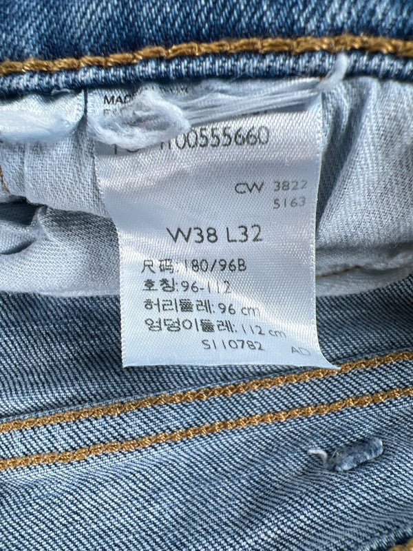 Levi's Men's Light Wash 505 Regular Fit Denim Jeans - 38x32 image 3