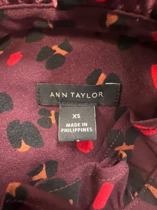 Ann Taylor Women's Burgundy Leopard Ruffle Trim Sleeveless Blouse - XS image 3