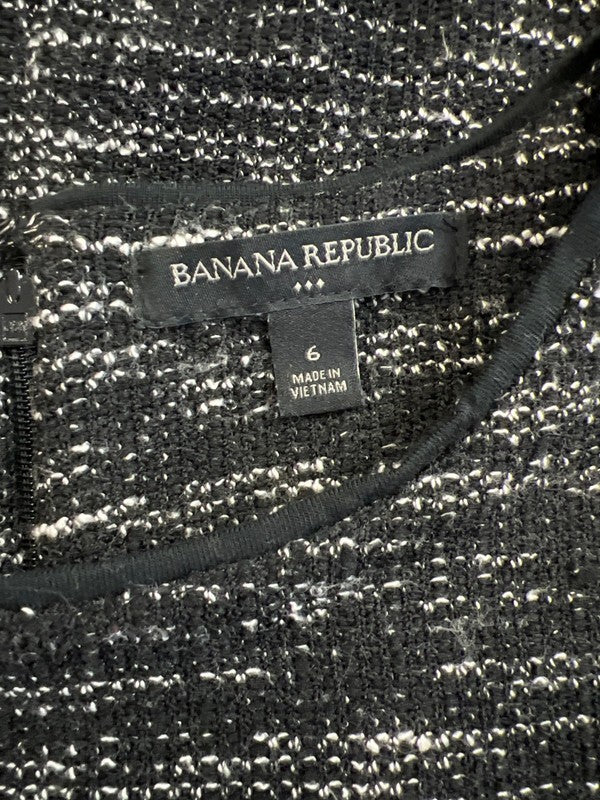 Banana Republic Women’s Black Short Sleeve Knit Sheath Sweater Dress - 6 image 3
