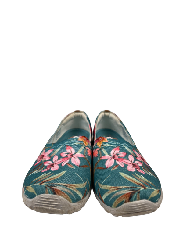 Skechers Women's Blue/Pink Floral Scallop Trim Slip On Shoes - 9 Wide image 2