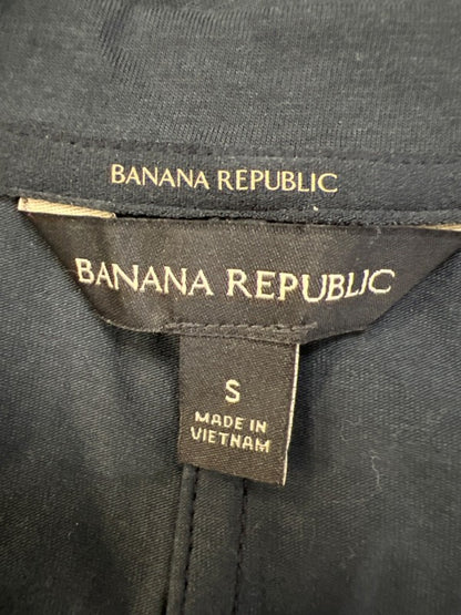 Banana Republic Women's Black V Neck Cuffed Short Sleeve Tee Shirt - S image 3