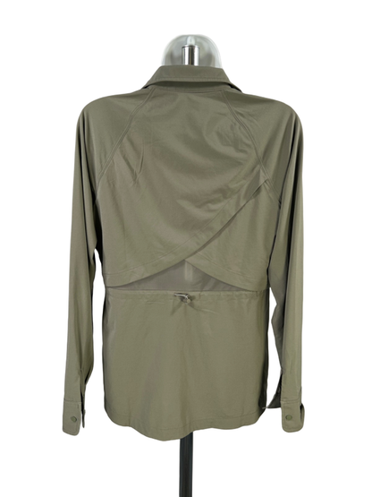 Athleta Women's Green Northstar Long Sleeve Snap Button Hiking Shirt - XS image 2