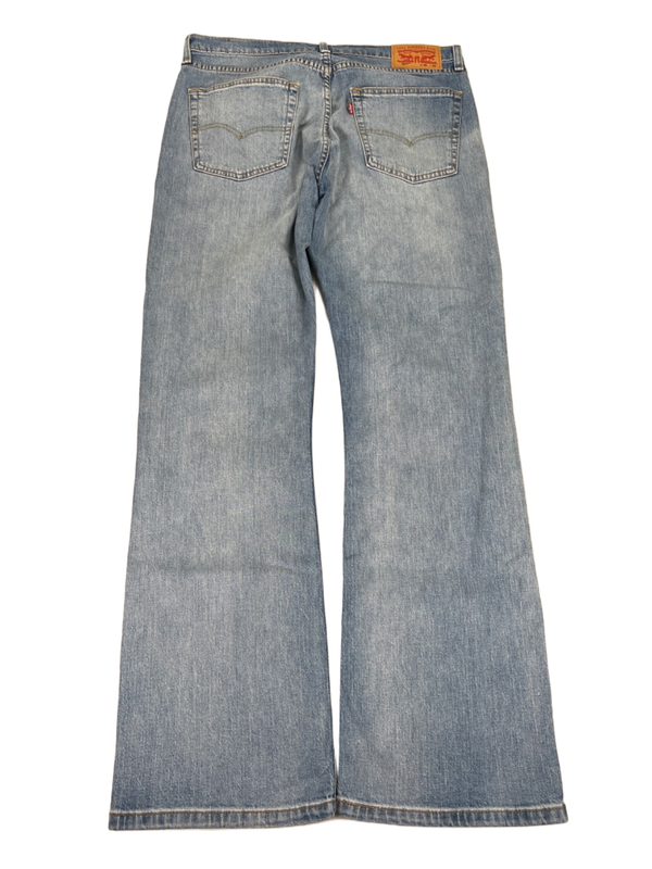 Levi's Men's Light Wash 527 Stretch Slim Bootcut Denim Jeans - 36x34 image 2