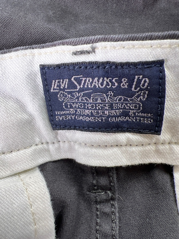 Levi's Men's Gray Straight Leg Chino Pants - 32x32 image 3