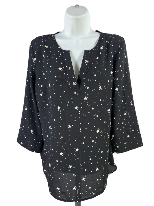 41 Hawthorn Women's Black Star Print 3/4 Roll Sleeve V-Neck Blouse - S
