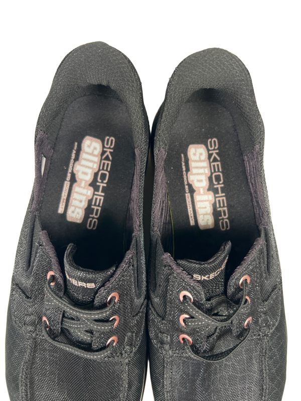 Skechers Women's Black On The Go Slip Ins Walking Shoes - 8 image 3