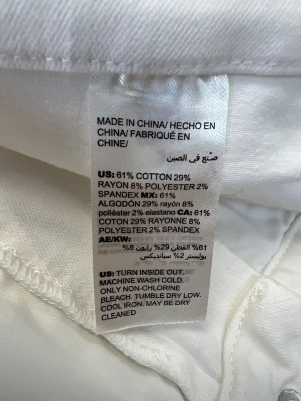 Chico's Women's White So Slimming Girlfriend Stretch Denim Shorts - 0.5/US 6 image 4