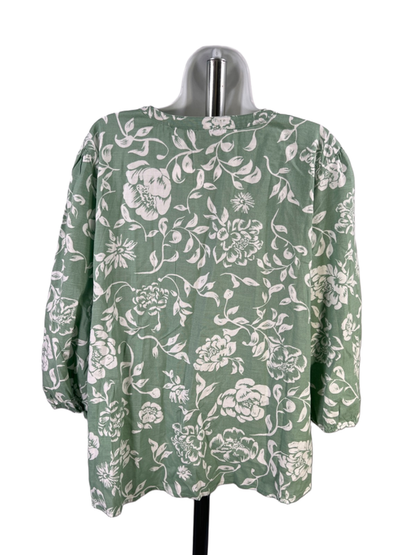 Croft and Barrow Women's Green Floral 3/4 Sleeve Pintuck V-Neck Blouse - XL image 2