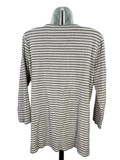 Duluth Trading Women's Gray/White Striped 3/4 Sleeve V-Neck Shirt - M image 2