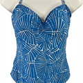 Vineyard Vines Women’s Blue Abstract Leaf Open Back One Piece Swimsuit - M