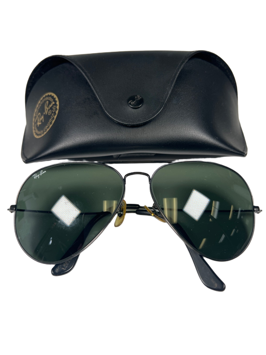 Ray-Ban Unisex Black Vintage Aviator L821 Sunglasses W/ Case