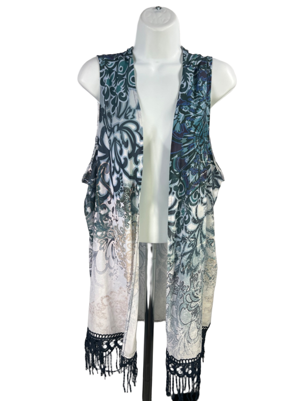CJ Banks Women's Blue/White Sleeveless Fringe Hem Open Front Long Shirt- 2X Plus