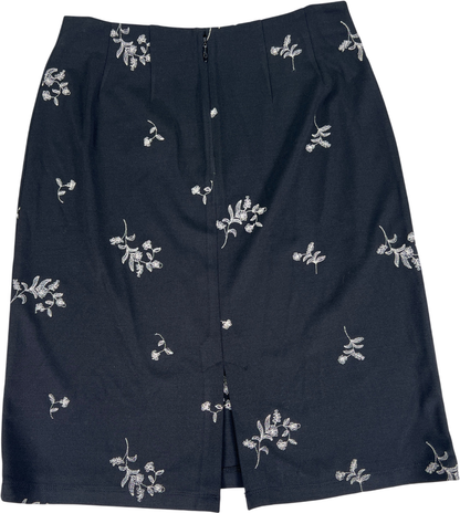 Ann Taylor Women’s Black Floral Straight Skirt - 2 Petite image 2