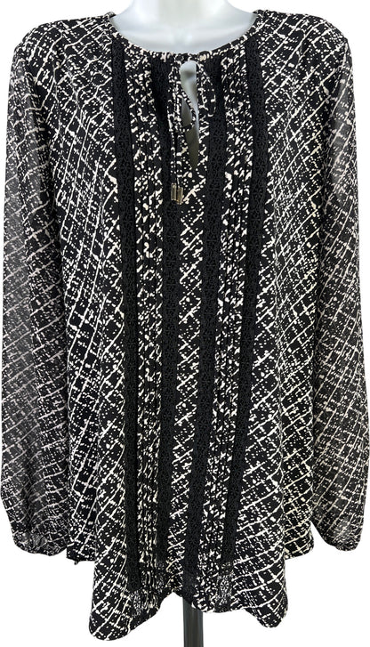 White House Black Market Women’s Black Long Sheer Sleeve Lined. Blouse - L