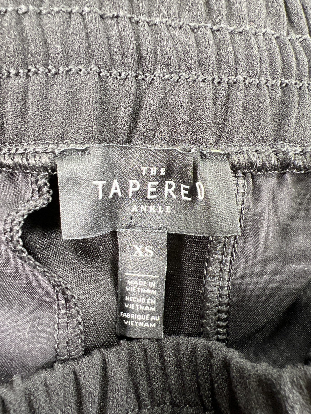 White House Black Market Women’s Black Tapered Ankle Pants - XS