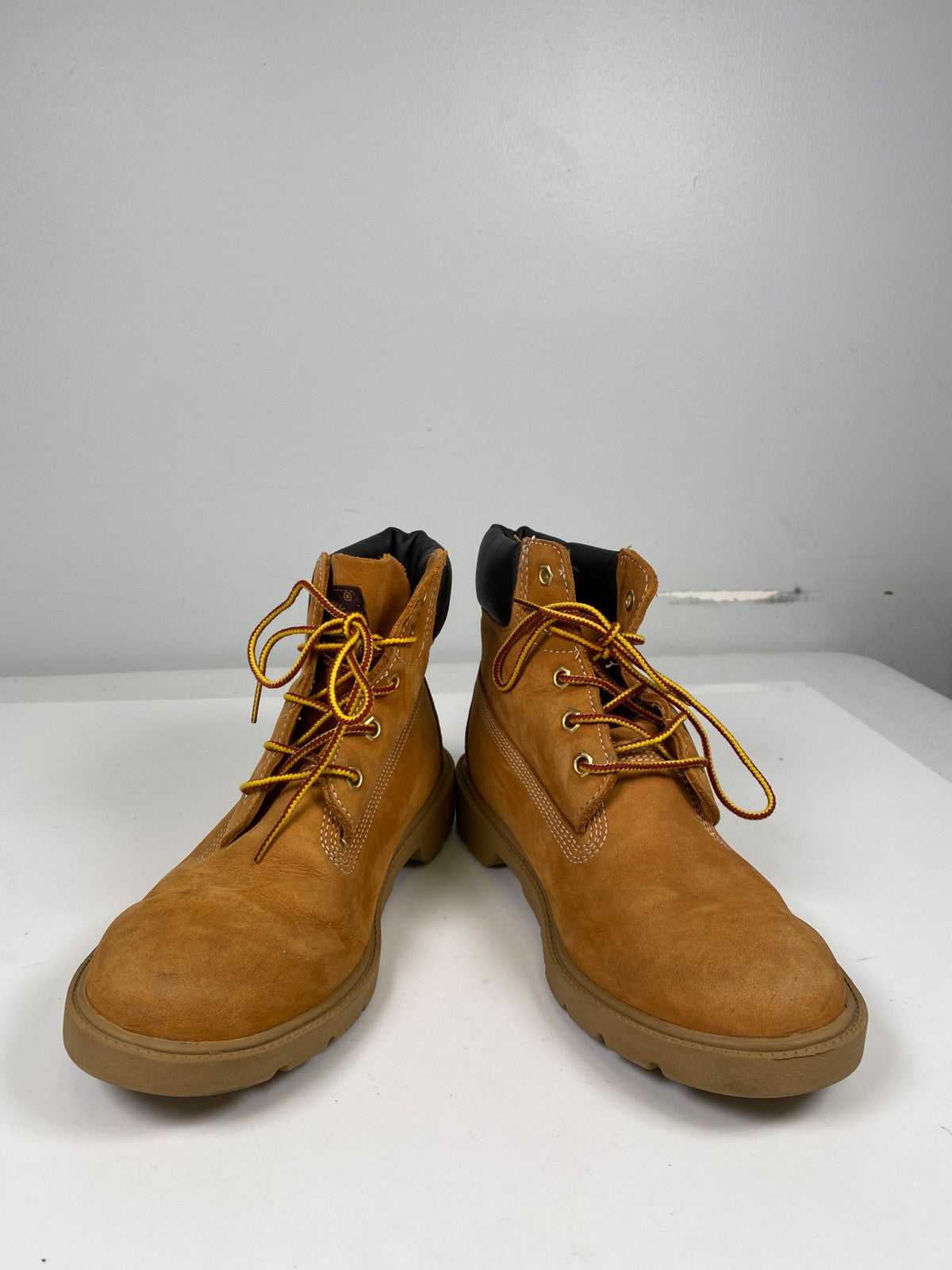 Timberland Boys Tan/Brown Wheat Suede Classic 6”. Lace Up Work Boots - 5